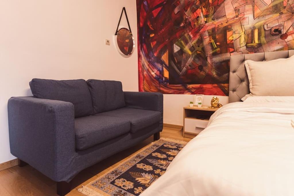 Art Studio Myslym Shyri Тирана Экстерьер фото
