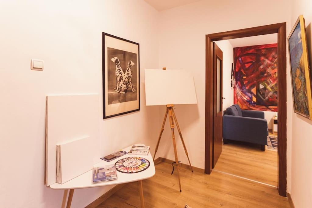 Art Studio Myslym Shyri Тирана Экстерьер фото